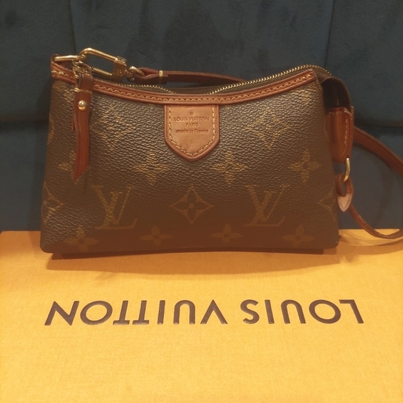 SOLD!! Louis Vuitton Monogram Mini Delightful - Picture 2 of 12